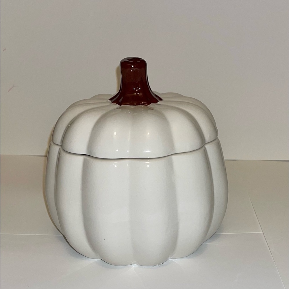 Pamkin cookie jar